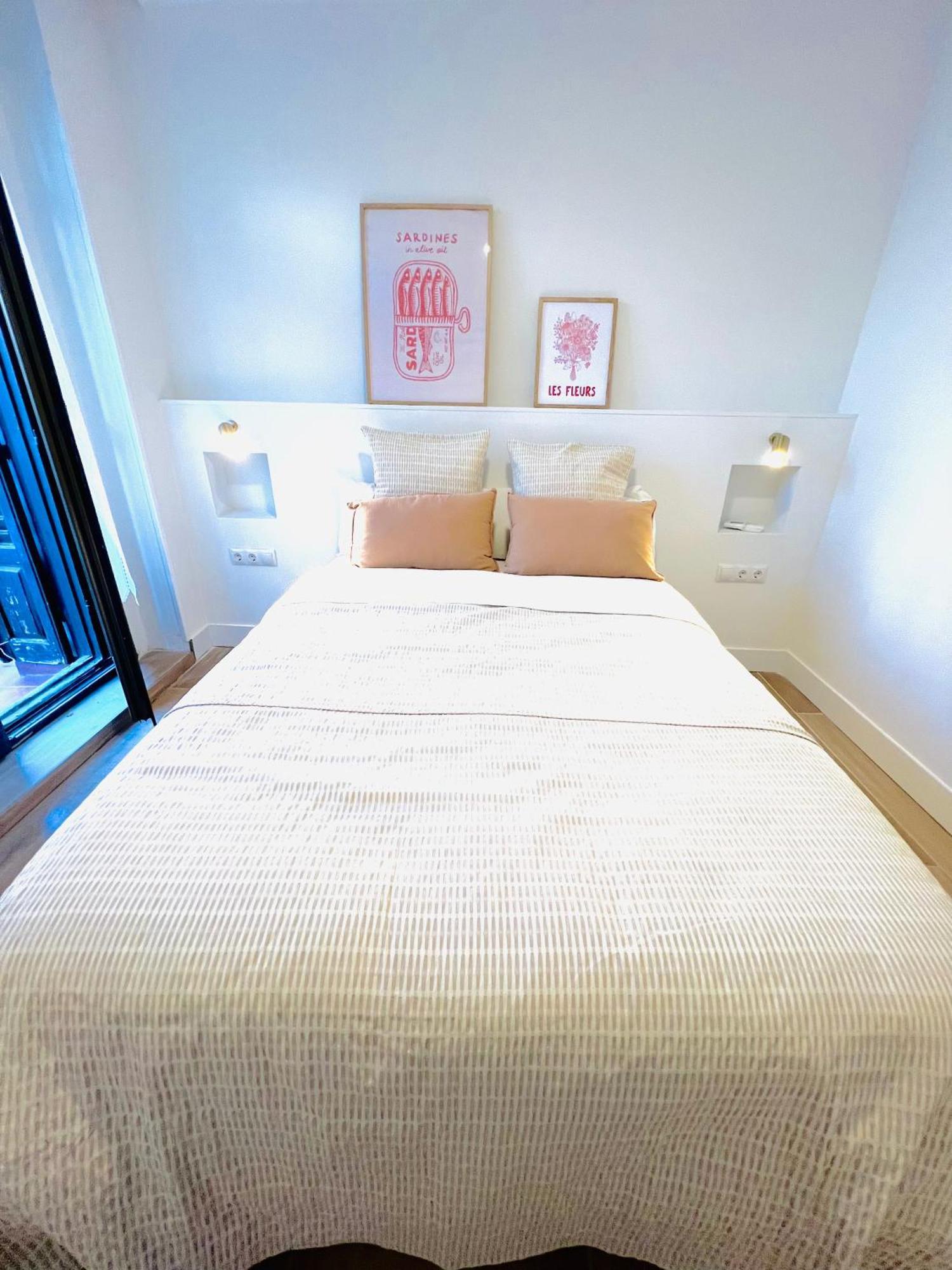 Albergue Miguel Angel Madrid Bagian luar foto