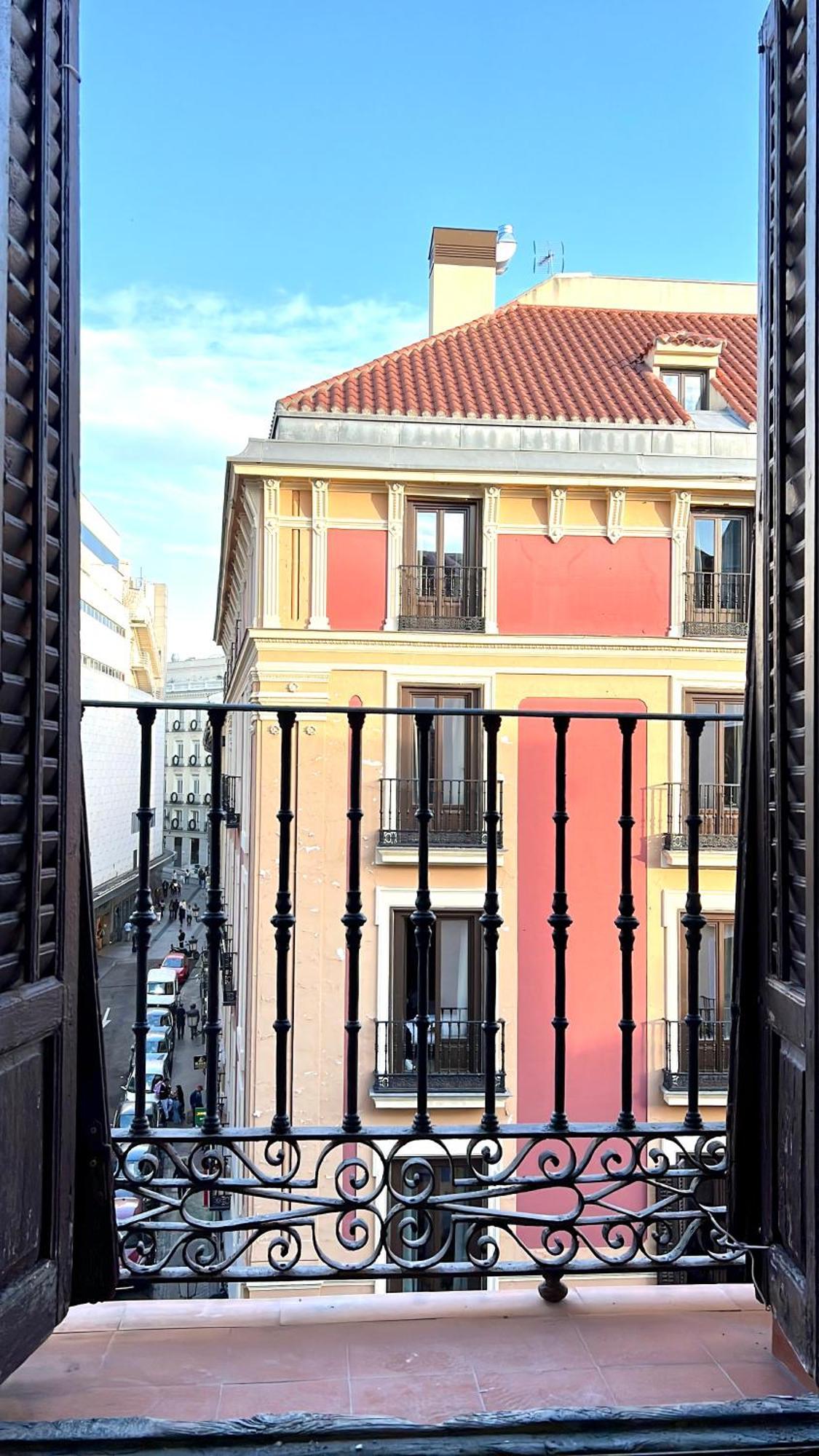 Albergue Miguel Angel Madrid Bagian luar foto